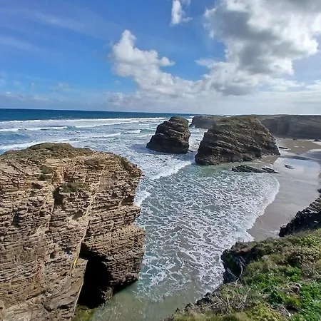 Playas, Rias Y Catedrales Con Encanto Daire *