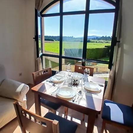 Playas, Rias Y Catedrales Con Encanto *